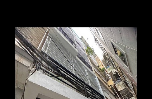 Trung tâm Hồ Tùng Mậu – Nhà 4 tầng kiên cố, vàTrung tâm Hồ Tùng Mậu, bán nhà 4 tầng, diện tích 40m² x7 tỷ.850tr